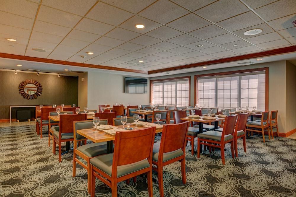 Holiday Inn Milwaukee Airport By Ihg Exterior foto